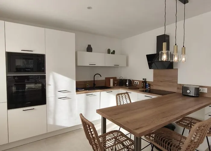 Cosy Riviera With Terrace Near The Апартаменты