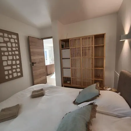 Apartment Cosy Riviera With Terrace Near The Saint-Raphael (Var)